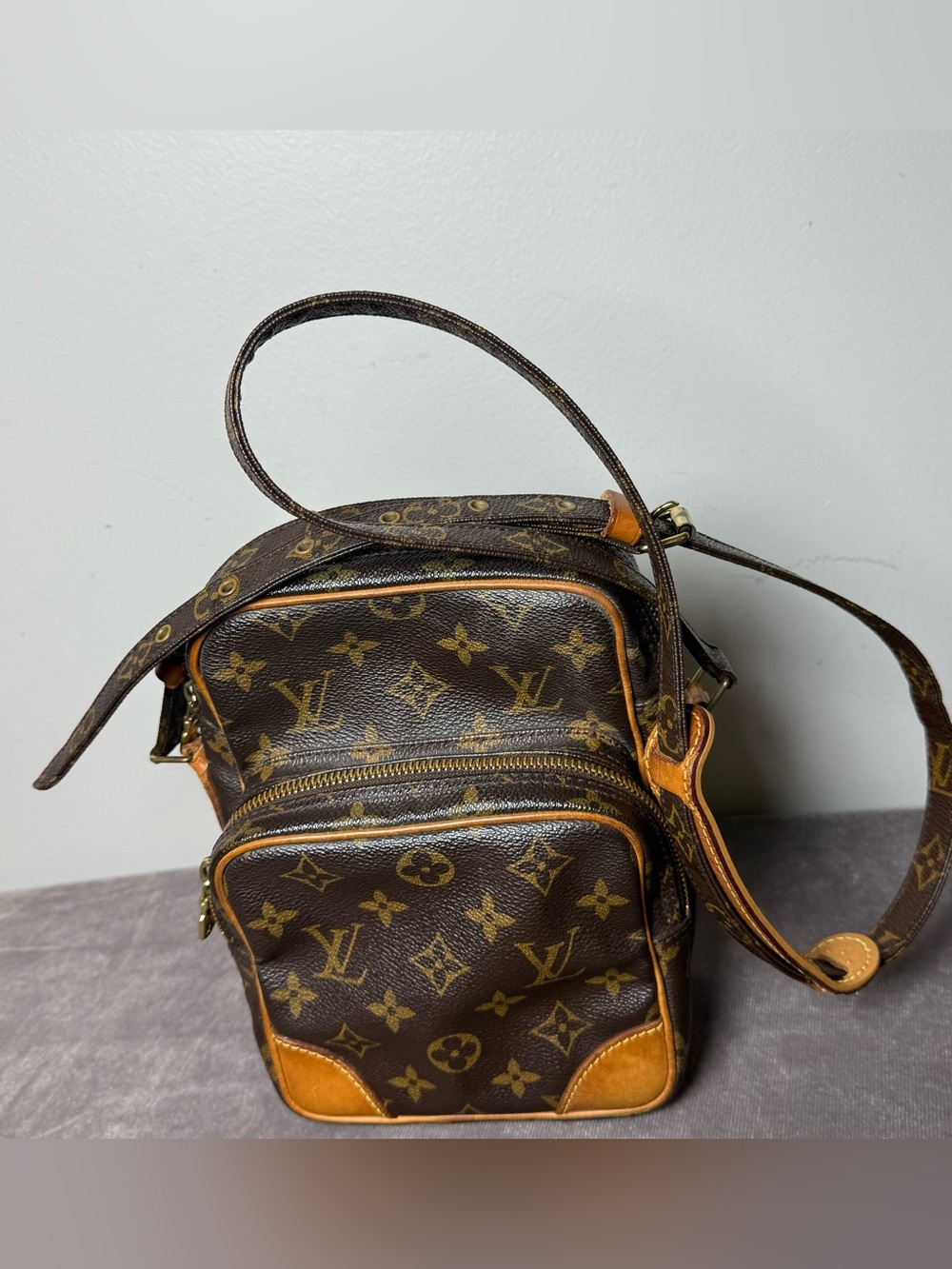 Vintage Louis Vuitton monogram Brown Amazone crossbody camera bag authentic EUC - Picture 15 of 16
